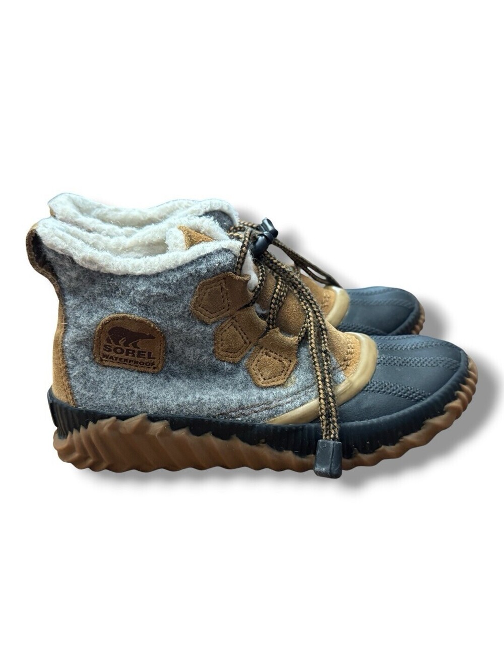 Sorel Out N About Plus Boots Waterproof Gray Unisex Outdoor Winter Youth Size 1